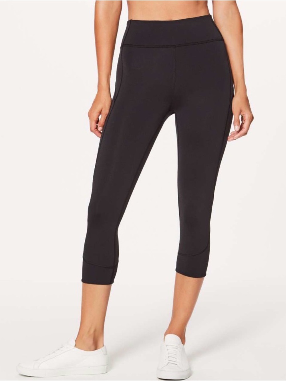 Lululemon In Movement Crop Legging 19”